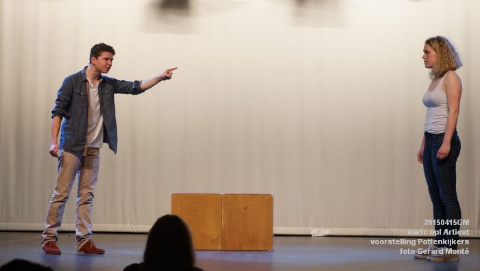 DSC09387- kw1c opl Artiest - voorstelling Pottenkijkers - 15apr2015 -  foto GerardMontE web