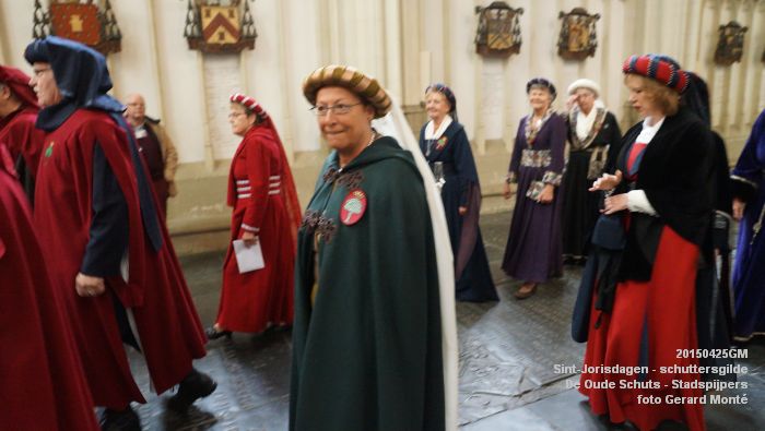 DSC03417- Sint-Jorisdagen schuttersgilde De Oude Schuts - Stadspijpers - 25apr2015 - foto GerardMontE web