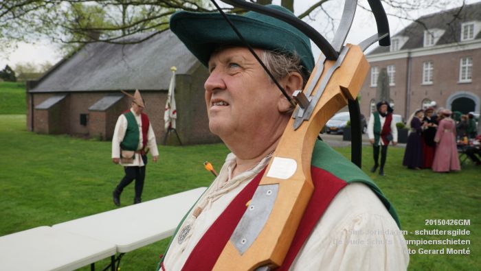 eDSC03447- Sint-Jorisdagen schuttersgilde De Oude Schuts - Stadspijpers - 26apr2015 - foto GerardMontE web
