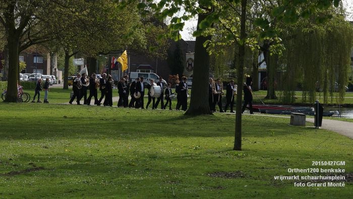 DSC03516- Orthen 1200 benkske vrijmarkt schaarhuisplein - 27apr2015 - foto GerardMontE web