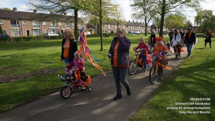 DSC03531- Orthen 1200 benkske vrijmarkt schaarhuisplein - 27apr2015 - foto GerardMontE web