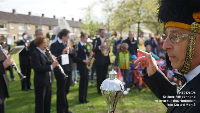 DSC03540- Orthen 1200 benkske vrijmarkt schaarhuisplein - 27apr2015 - foto GerardMontE web