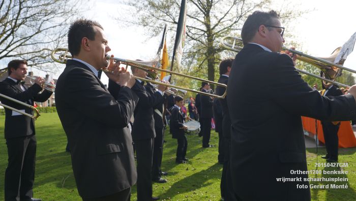DSC03542- Orthen 1200 benkske vrijmarkt schaarhuisplein - 27apr2015 - foto GerardMontE web