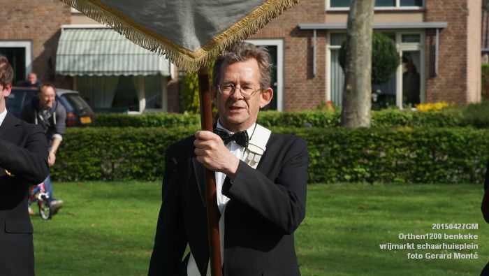 DSC03545- Orthen 1200 benkske vrijmarkt schaarhuisplein - 27apr2015 - foto GerardMontE web