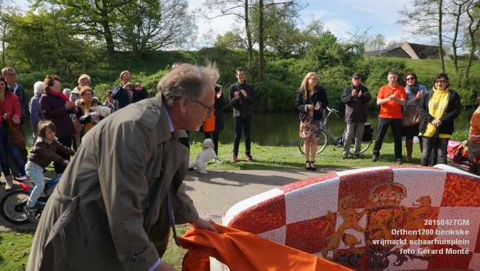 DSC03559- Orthen 1200 benkske vrijmarkt schaarhuisplein - 27apr2015 - foto GerardMontE web