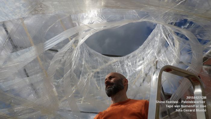 DSC03690- Shine - Paleiskwartier - opbouw installatie Tape van Numen-For Use - 27apr2015 - foto GerardMontE web