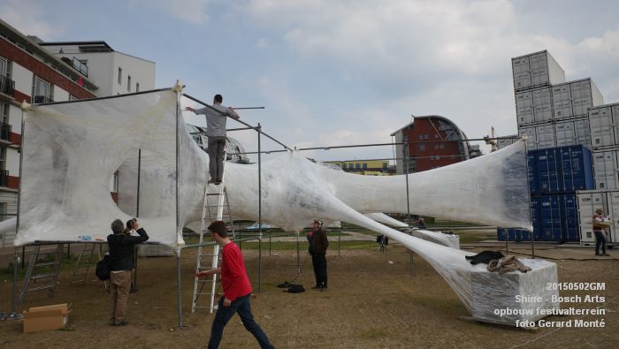 DSC04308- Shine opbouw festivalterrein - 2 mei2015 - foto GerardMontE web