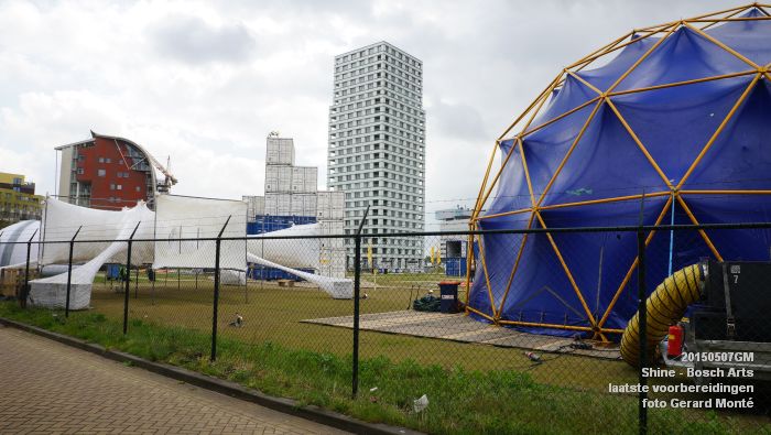 DSC05313- shine opbouw terrein paleiskwartier  - 7 mei 2014 - foto GerardMontE web