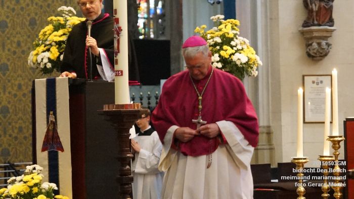 DSC04711- bidtocht Den Bosch  meimaand mariamaand - 3mei2015 -  foto GerardMontE web