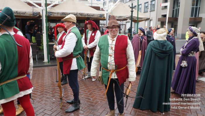 DSC04724- bidtocht Den Bosch  meimaand mariamaand - 3mei2015 -  foto GerardMontE web