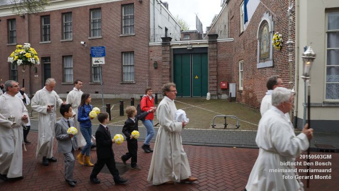DSC04808- bidtocht Den Bosch  meimaand mariamaand - 3mei2015 -  foto GerardMontE web
