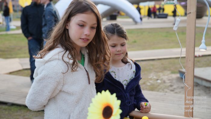 DSC05393- shine opening in paleiskwartier - 7 mei 2014 - foto GerardMontE web