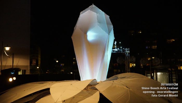 DSC05452- shine opening in paleiskwartier - 7 mei 2014 - foto GerardMontE web