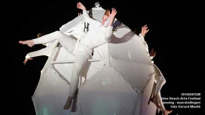 DSC05497- shine opening in paleiskwartier - 7 mei 2014 - foto GerardMontE web