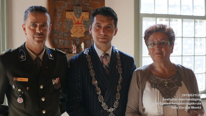 DSC06856- postume overhandiging toegekend Nieuw Guinea-herinneringskruis  - 2mei2015 -  foto GerardMontE web