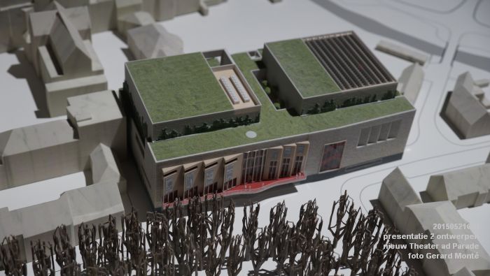 DSC07397-DSC07407- Presentatie 2 ontwerpen nieuw Theater aan de Parade - 21mei2015 -  foto GerardMontE web
