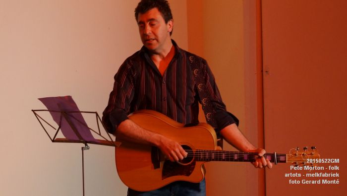 DSC07577- artots melkfabriek Pete Morton folk - 22mei2015 -  foto GerardMontE web