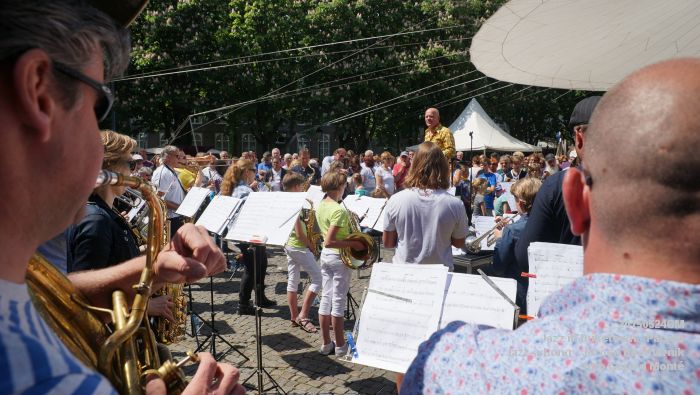DSC07982- Jazz-a-Long - Jeroen Doomernik - Parade - 24mei2015 - foto GerardMontE web DSC07982- Jazz-a-Long - Jeroen Doomernik - Parade - 24mei2015 - foto GerardMontE web