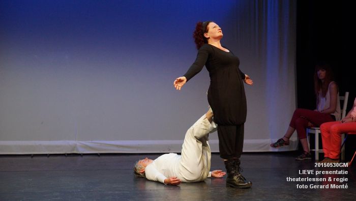 DSC09536- LIEVE presentatie theaterlessen en regie - muzerije - 30mei2015 -  foto GerardMontE web