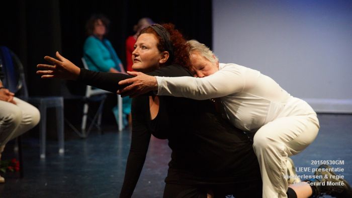 DSC09537- LIEVE presentatie theaterlessen en regie - muzerije - 30mei2015 -  foto GerardMontE web