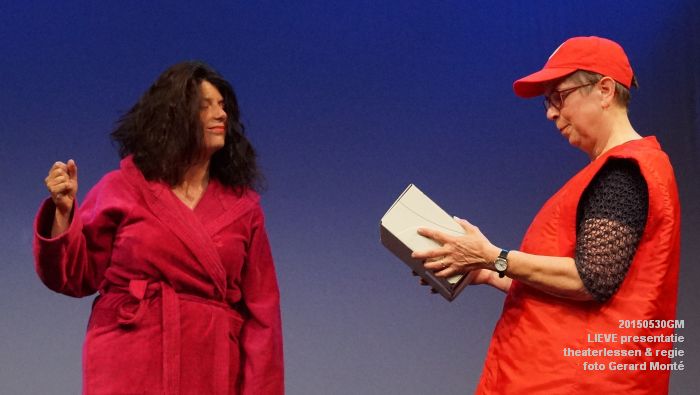 DSC09561- LIEVE presentatie theaterlessen en regie - muzerije - 30mei2015 -  foto GerardMontE web