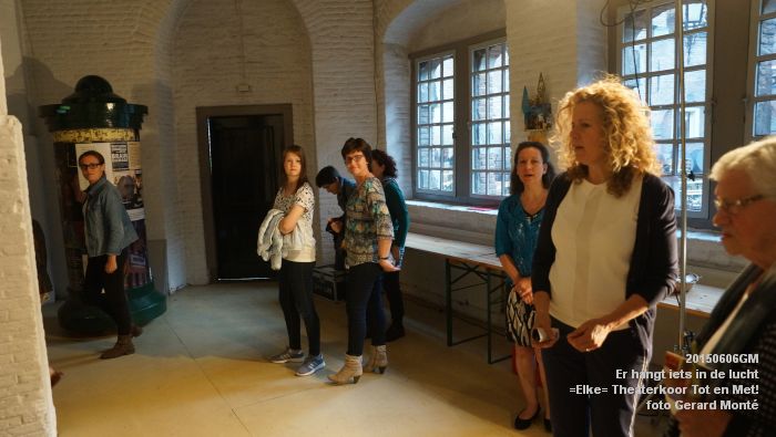 DSC01143- stok kruithuis - Er hangt iets in de lucht = Elke=  - 6juni2015 - foto GerardMontE web