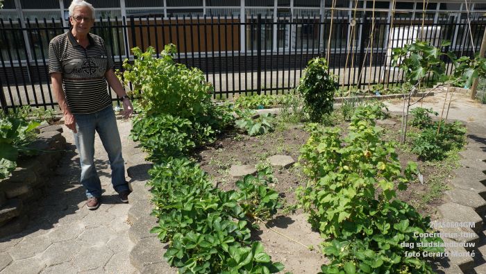 bDSC00431- Copernicus-tuin - dag stadslandbouw - 4juni2015 - foto GerardMontE web