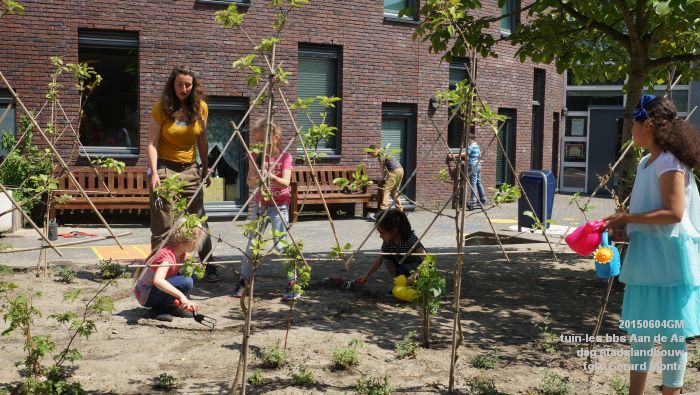 bDSC00467- tuin-les bbs Aan de Aa - dag stadslandbouw - 4juni2015 - foto GerardMontE web