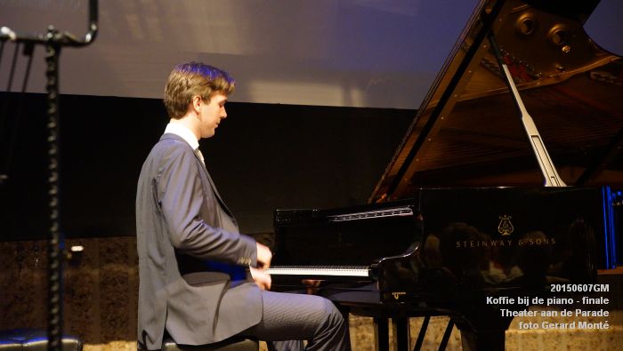 DSC01260- Koffie bij de piano - Lions club Theater aan de Parade - 7juni2015 - foto GerardMontE web