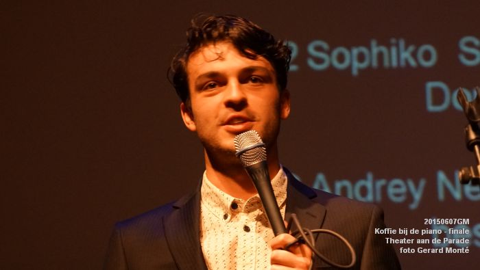 DSC01282- Koffie bij de piano - Lions club Theater aan de Parade - 7juni2015 - foto GerardMontE web