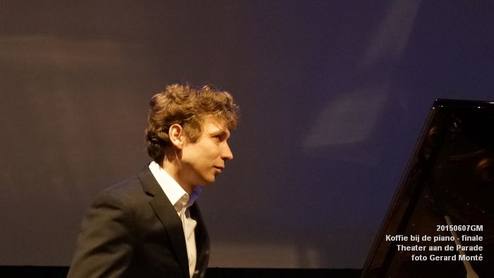 DSC01314- Koffie bij de piano - Lions club Theater aan de Parade - 7juni2015 - foto GerardMontE web