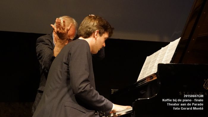 DSC01338- Koffie bij de piano - Lions club Theater aan de Parade - 7juni2015 - foto GerardMontE web