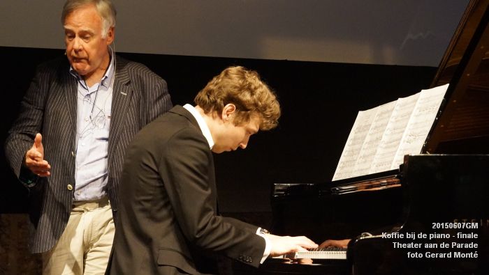 DSC01355- Koffie bij de piano - Lions club Theater aan de Parade - 7juni2015 - foto GerardMontE web