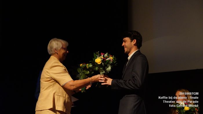 DSC01392- Koffie bij de piano - Lions club Theater aan de Parade - 7juni2015 - foto GerardMontE web