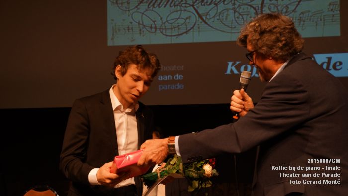 DSC01415- Koffie bij de piano - Lions club Theater aan de Parade - 7juni2015 - foto GerardMontE web