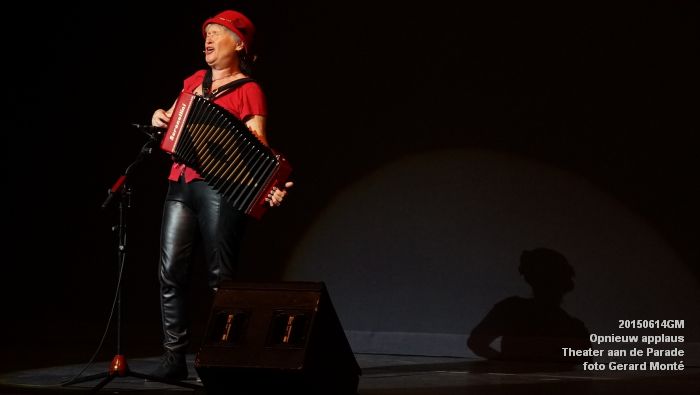 DSC09891- Opnieuw applaus in Theater aan de Parade - 14juni2015 - foto GerardMontE web