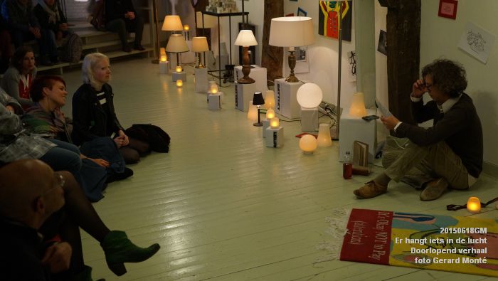 DSC00768- Er hangt iets in de lucht - Doorlopend verhaal - 18juni2015 - foto GerardMontE web