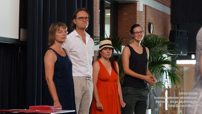 DSC05684- kunstakademie akvstjoost diploma- en prijsuitreiking - 02juli2015 - foto GerardMontE web