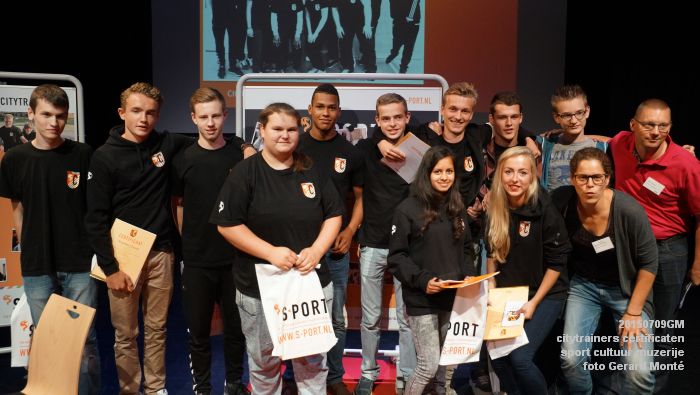 DSC07699- citytrainers certificaten sport cultuur muzerije - 9juli2015 - foto GerardMontE web