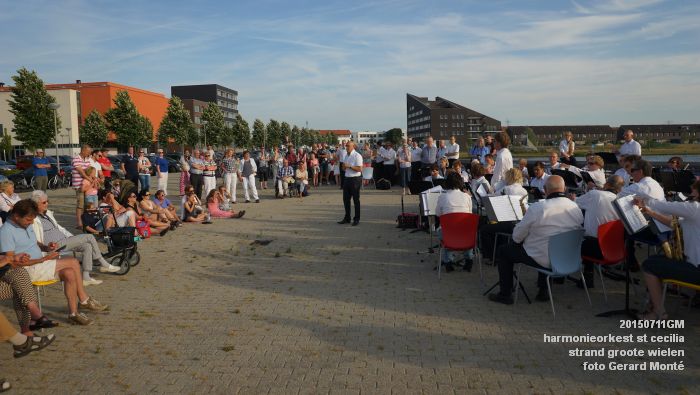 DSC07780- harmonieorkest st cecilia - strand groote wielen - 11juli2015 - foto GerardMontE web DSC07780- harmonieorkest st cecilia - strand groote wielen - 11juli2015 - foto GerardMontE web