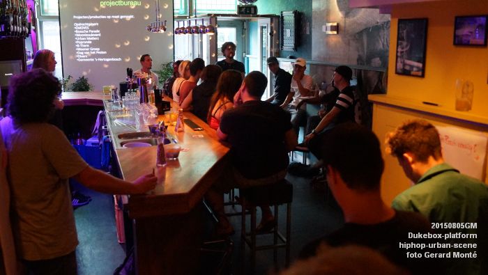 DSC01741- Dukebox-platform voor hiphop-urban-scene - cafe Today - 5aug2015 - foto GerardMontE web