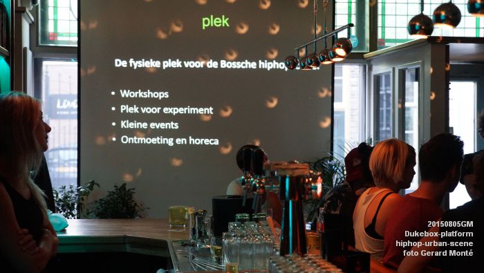 DSC01745- Dukebox-platform voor hiphop-urban-scene - cafe Today - 5aug2015 - foto GerardMontE web