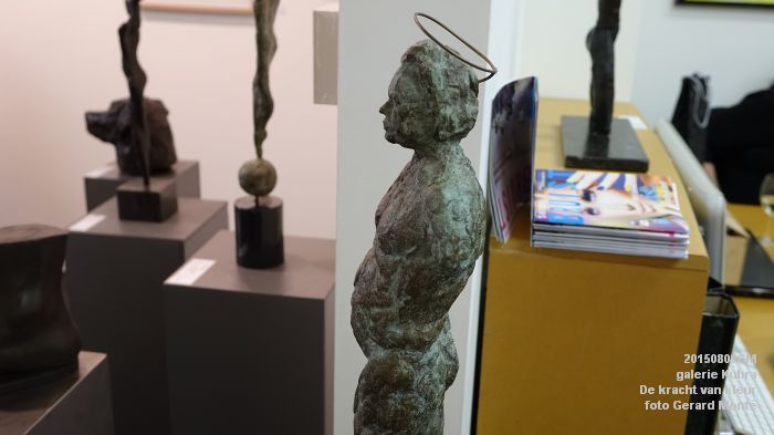 DSC09856- galerie Kubra Schilderstraat - De kracht van kleur - 9aug2015 - foto GerardMontE web