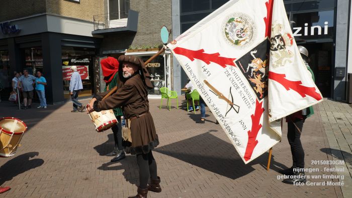 DSC04993- nijmegen gebroeders van limburg festival - 30aug2015 - foto GerardMontE web DSC04993- nijmegen gebroeders van limburg festival - 30aug2015 - foto GerardMontE web