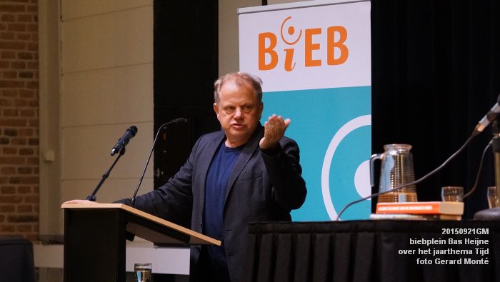 mDSC00515- biebplein Bas Heijne - Jaarthema TIJD - 21sep2015 - foto GerardMontE web