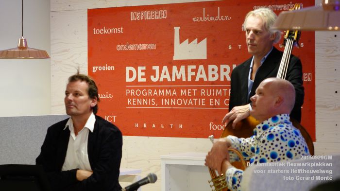 DSC01535- opening De Jamfabriek Helftheuvelweg flexwerkplekken starters - 29sep2015 - foto GerardMontE web