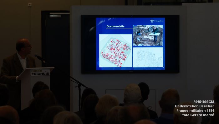 DSC04598- Gedenkteken Franse militairen 1794 bastion Baselaar - 9okt2015 - foto GerardMontE web