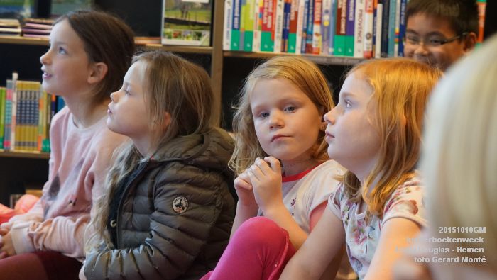 DSC04954- boekhandel Heinen kinderboekenweek Jozua Douglas - 10okt2015 - foto GerardMontE web