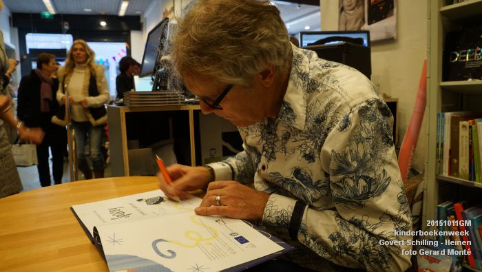 DSC05264- boekhandel Heinen kinderboekenweek Govert Schilling - 11okt2015 - foto GerardMontE web