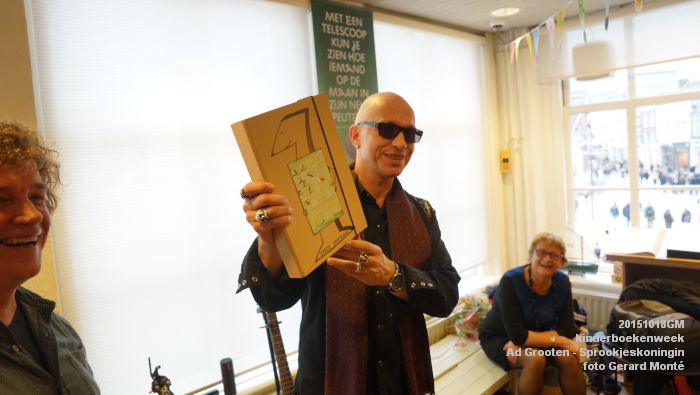 DSC06565- kinderboekenweek - Ad Grooten - 18okt2015 - foto GerardMontE web